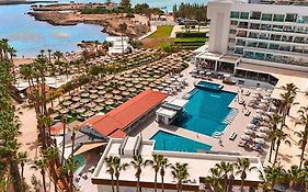Cavo Maris Beach Hotel